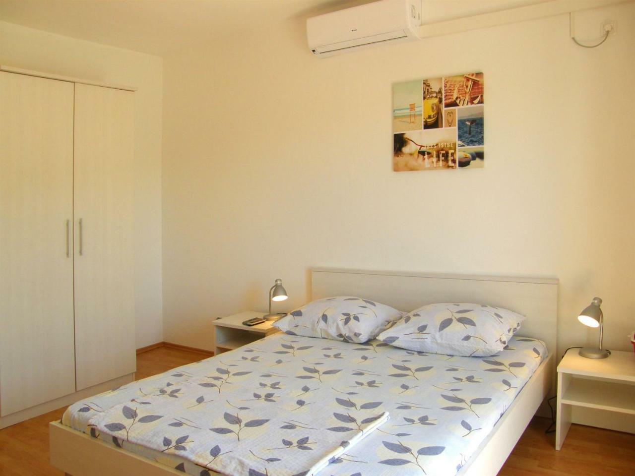 Apartments Dijo Primošten Habitación foto